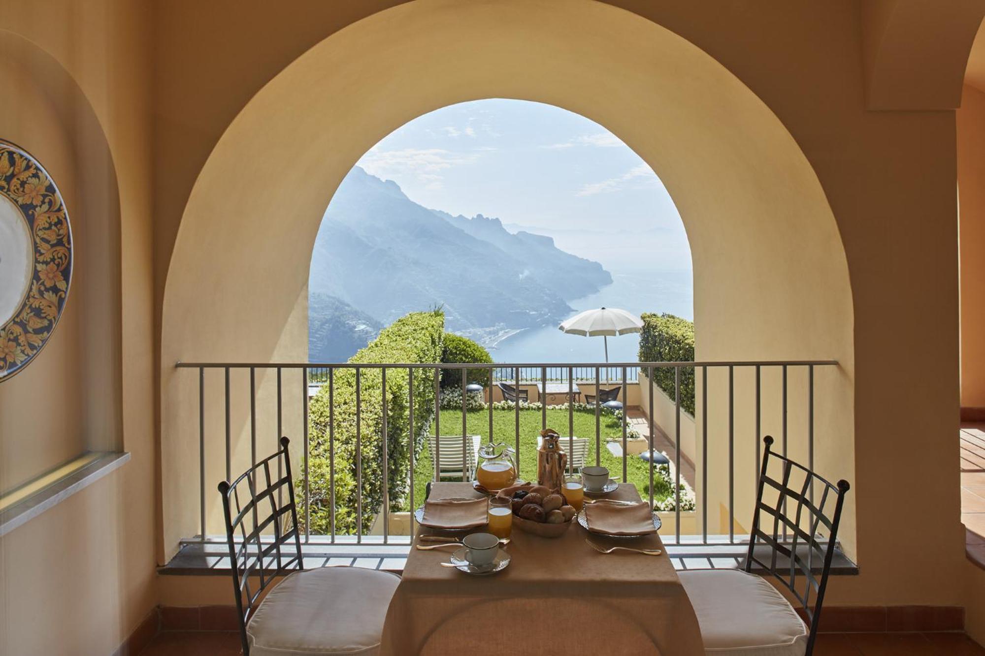 Deluxe Junior Suite Sea View Balcony