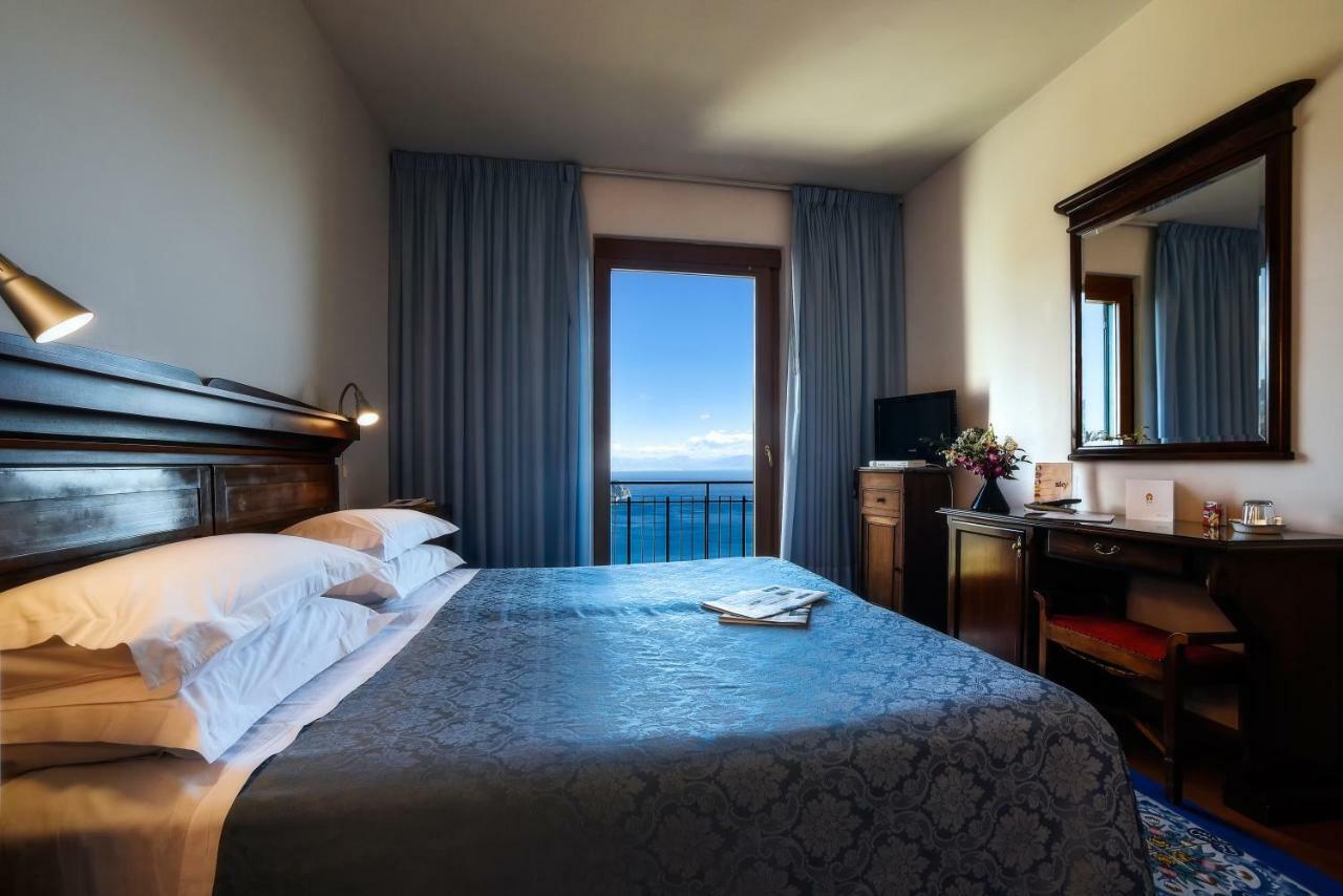Standard Double or Twin Room,1639551329:JPEG